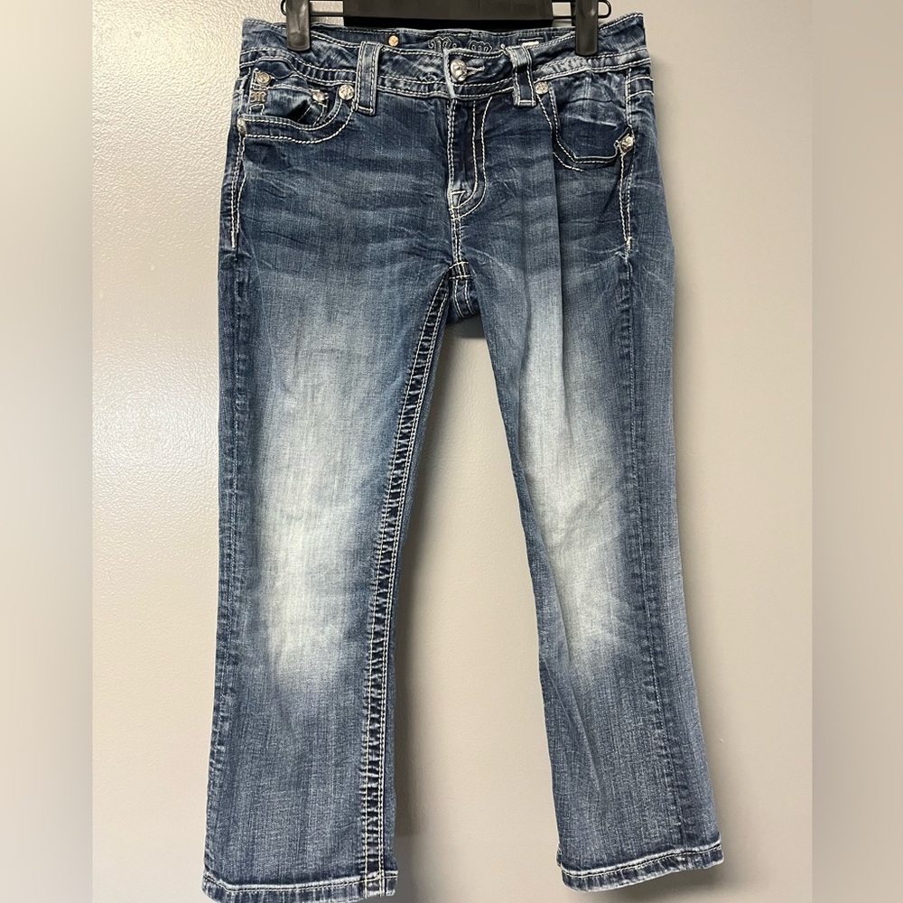 Miss Me Capris Denim Jeans Embellished Size 29 Wear Cuffed or No Cuff